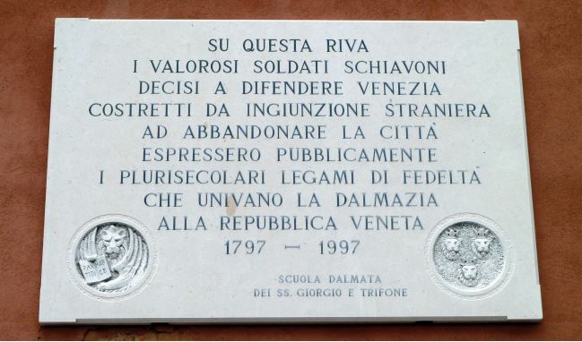 Lapide in ricordo dei valorosi soldati schiavoni Lapide in ricordo dei valorosi soldati schiavoni