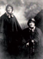 Suor Blandina con la sorella Suor Giustina Suor Blandina con la sorella Suor Giustina