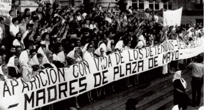 Madri di Plaza de Mayo Madri di Plaza de Mayo