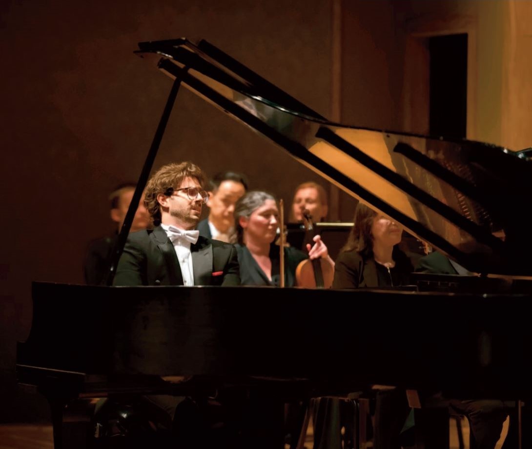 Il pianista triestino Luca Sacher in concerto Il pianista triestino Luca Sacher in concerto